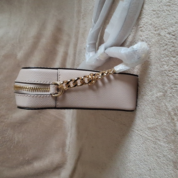 Michael Kors Purse - Picture 2 of 4